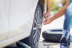 7 essential tips for tyre change, ensuring balanced ride, optimal performance, and vehicle safety, Saeedi Pro