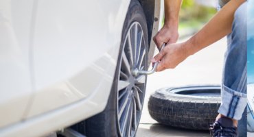 7 essential tips for tyre change, ensuring balanced ride, optimal performance, and vehicle safety, Saeedi Pro