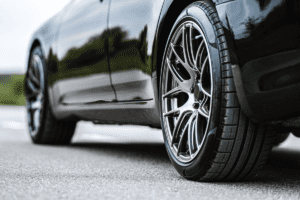 Why tyres are black infographic Saeedi Pro – tyre facts