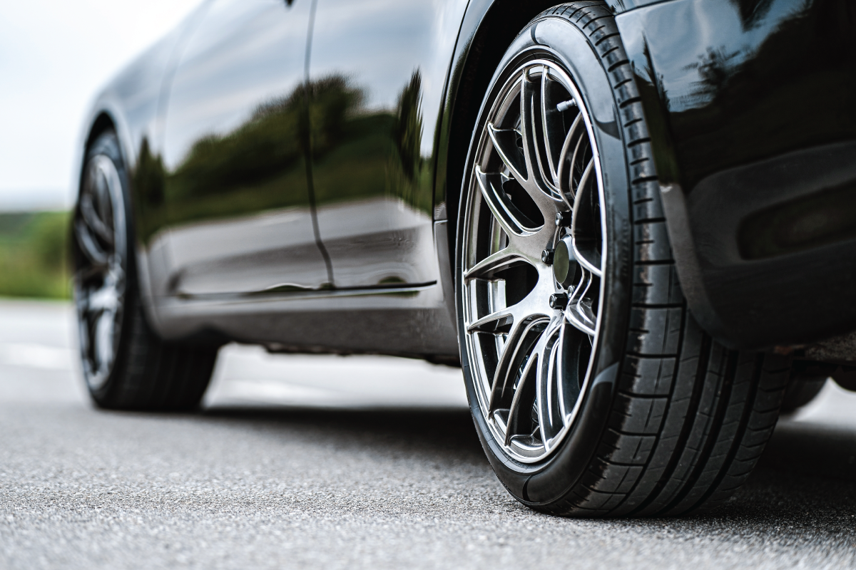 Why tyres are black infographic Saeedi Pro – tyre facts